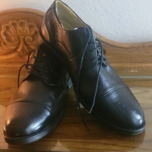 Belvedere "Duke" Black Leather Cap Toe Oxford Mens Lace-up Dress Shoe SZ 11.5 D